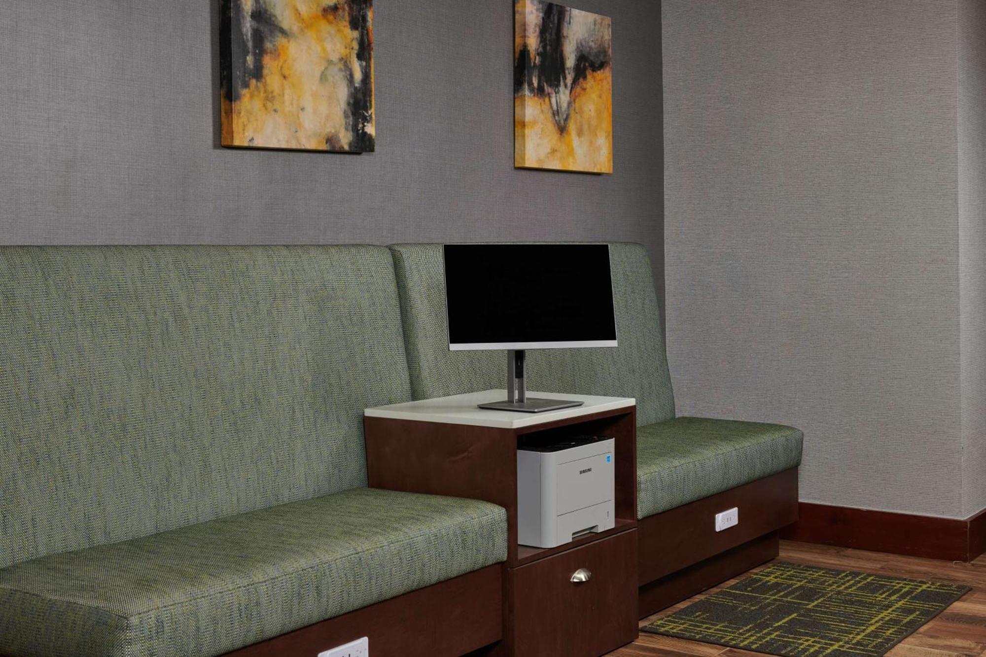 Hampton Inn Atlanta-Cumberland Mall/Cobb Galleria Area Smyrna Exteriér fotografie